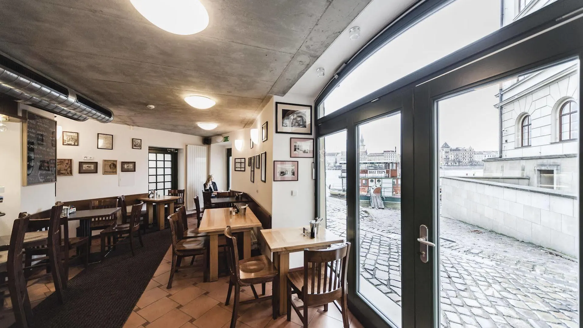 Archibald At The Charles Bridge Hotel Prague
